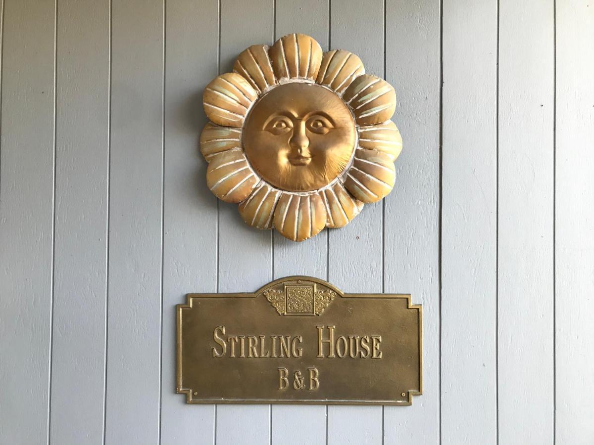Stirling House Bed & Breakfast Kelowna Exterior photo